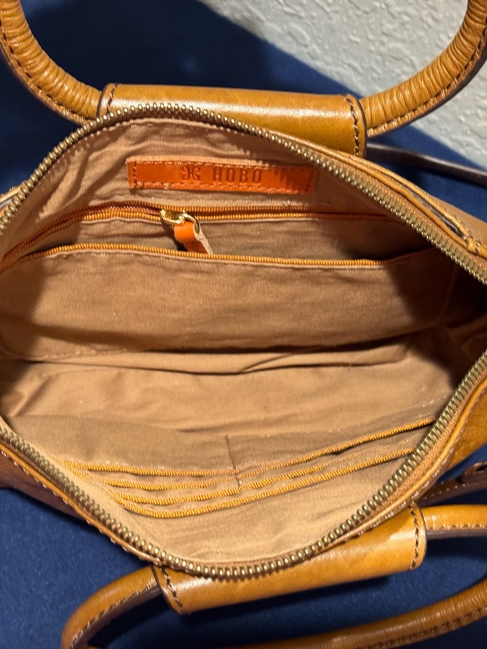 Hobo Small Sheila Polished Leather Crossbody Bag in Cognac Brown - Picture 3 of 3